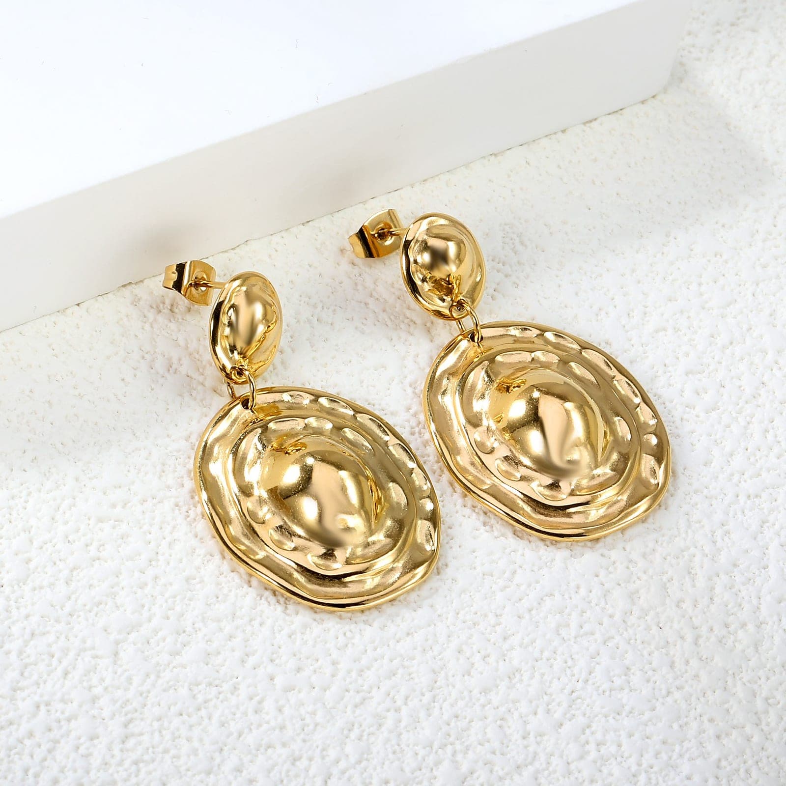 Aretes